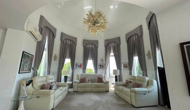5 slaapkamer Villa te koop in Frigiliana met zwembad garage - € 1.485.000 (Ref: 9936706)