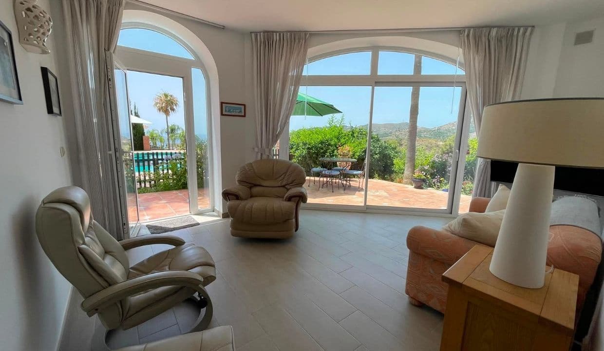 Chalet de 5 habitaciones en Frigiliana en venta con piscina garaje - 1.485.000 € (Ref: 9936706)