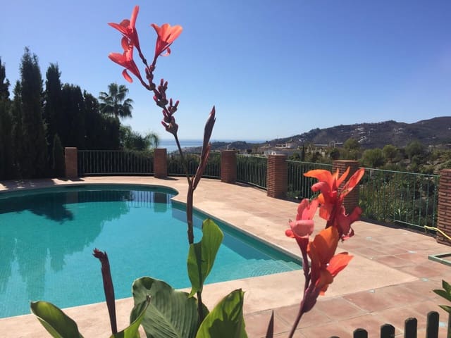 5 slaapkamer Villa te koop in Frigiliana met zwembad garage - € 1.485.000 (Ref: 9936706)