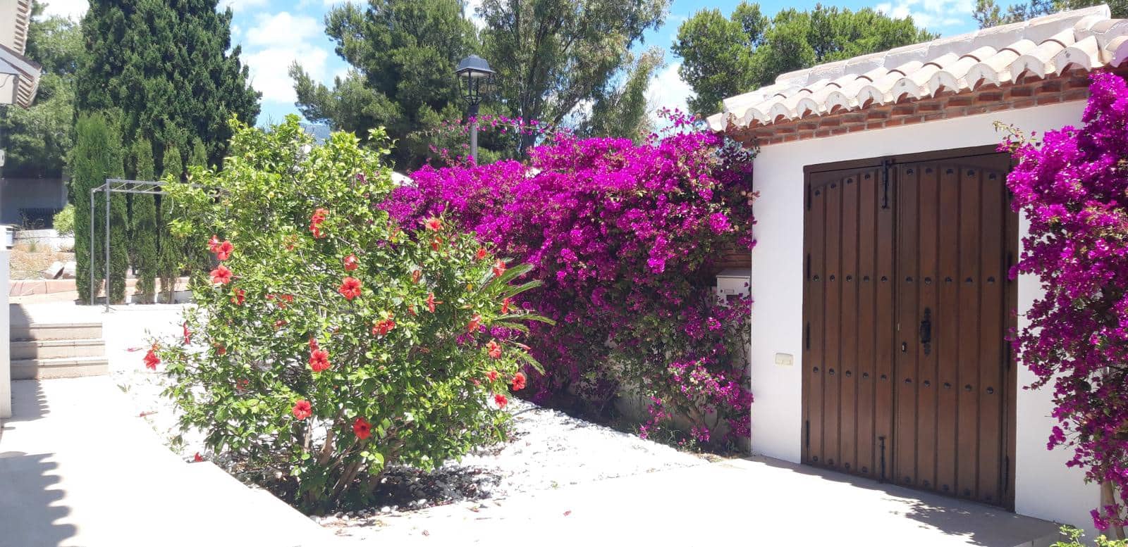 Chalet de 5 habitaciones en Frigiliana en venta con piscina garaje - 1.485.000 € (Ref: 9936706)
