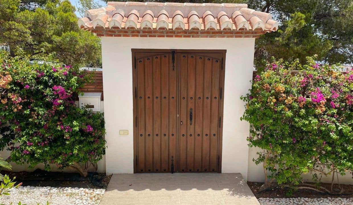 Chalet de 5 habitaciones en Frigiliana en venta con piscina garaje - 1.485.000 € (Ref: 9936706)