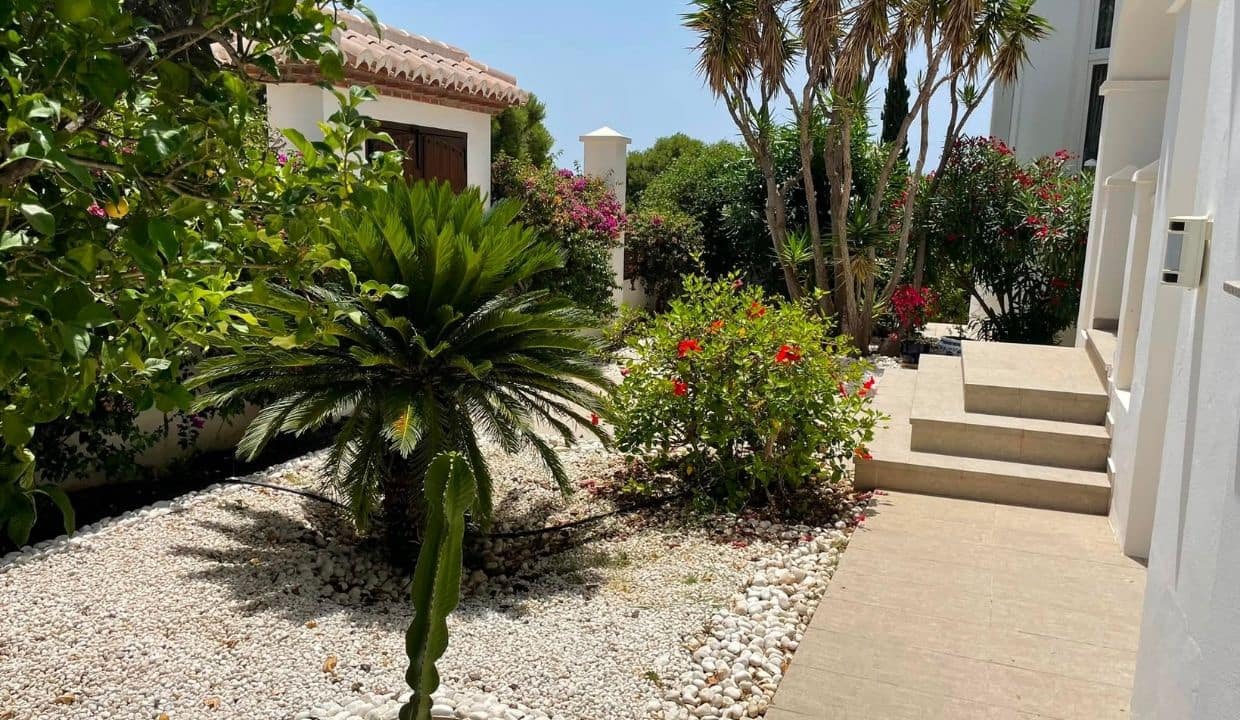Chalet de 5 habitaciones en Frigiliana en venta con piscina garaje - 1.485.000 € (Ref: 9936706)