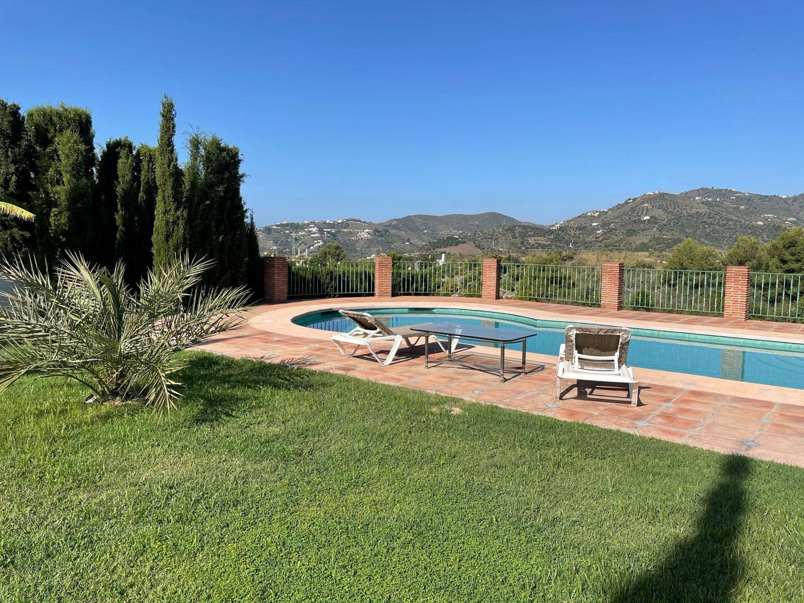 Chalet de 5 habitaciones en Frigiliana en venta con piscina garaje - 1.485.000 € (Ref: 9936706)