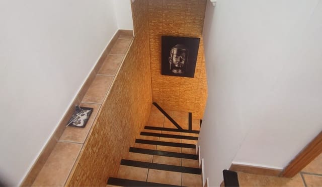 2 quarto Casa em Banda para arrendar em Cómpeta - 700 € (Ref: 9948334)