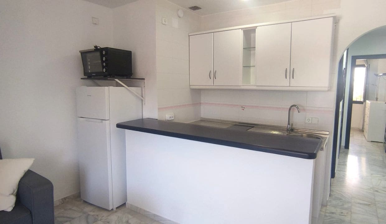 1 soverom Leilighet til leie i Competa - € 770 (Ref: 9948504)