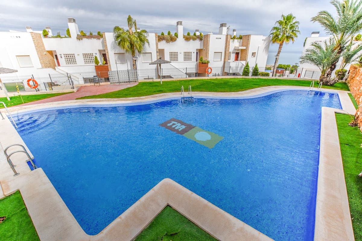 2 bedroom Apartment for sale in Gran Alacant - € 255,000 (Ref: 2499070)