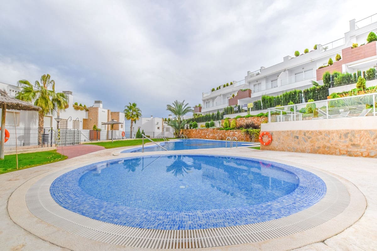 2 bedroom Apartment for sale in Gran Alacant - € 255,000 (Ref: 2499070)