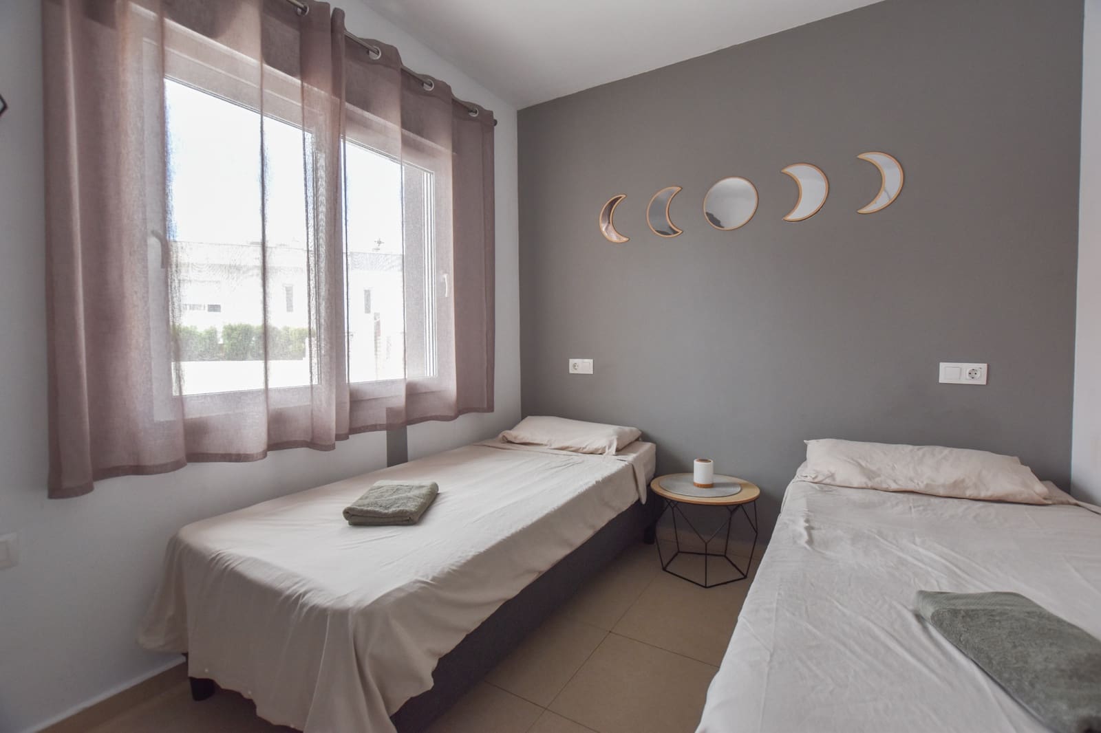 3 soveværelse Semi-Rækkehus til salg i Gran Alacant med swimmingpool garage - € 424.000 (Ref: 9227359)