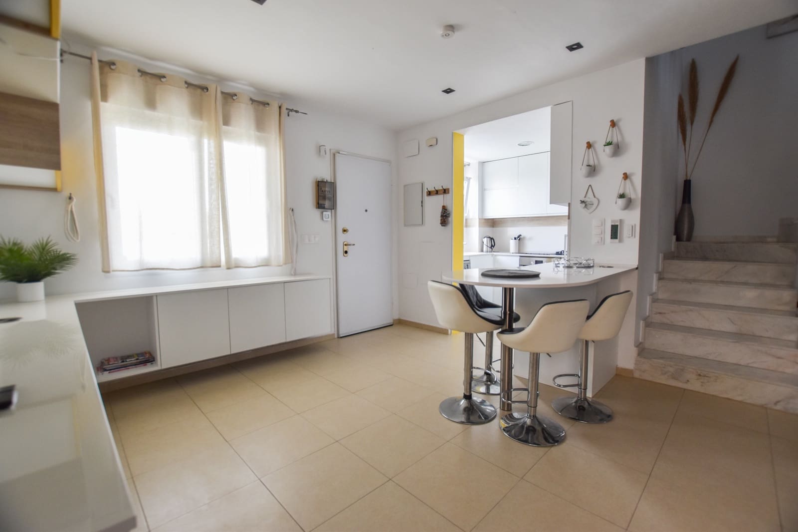 3 soveværelse Semi-Rækkehus til salg i Gran Alacant med swimmingpool garage - € 424.000 (Ref: 9227359)