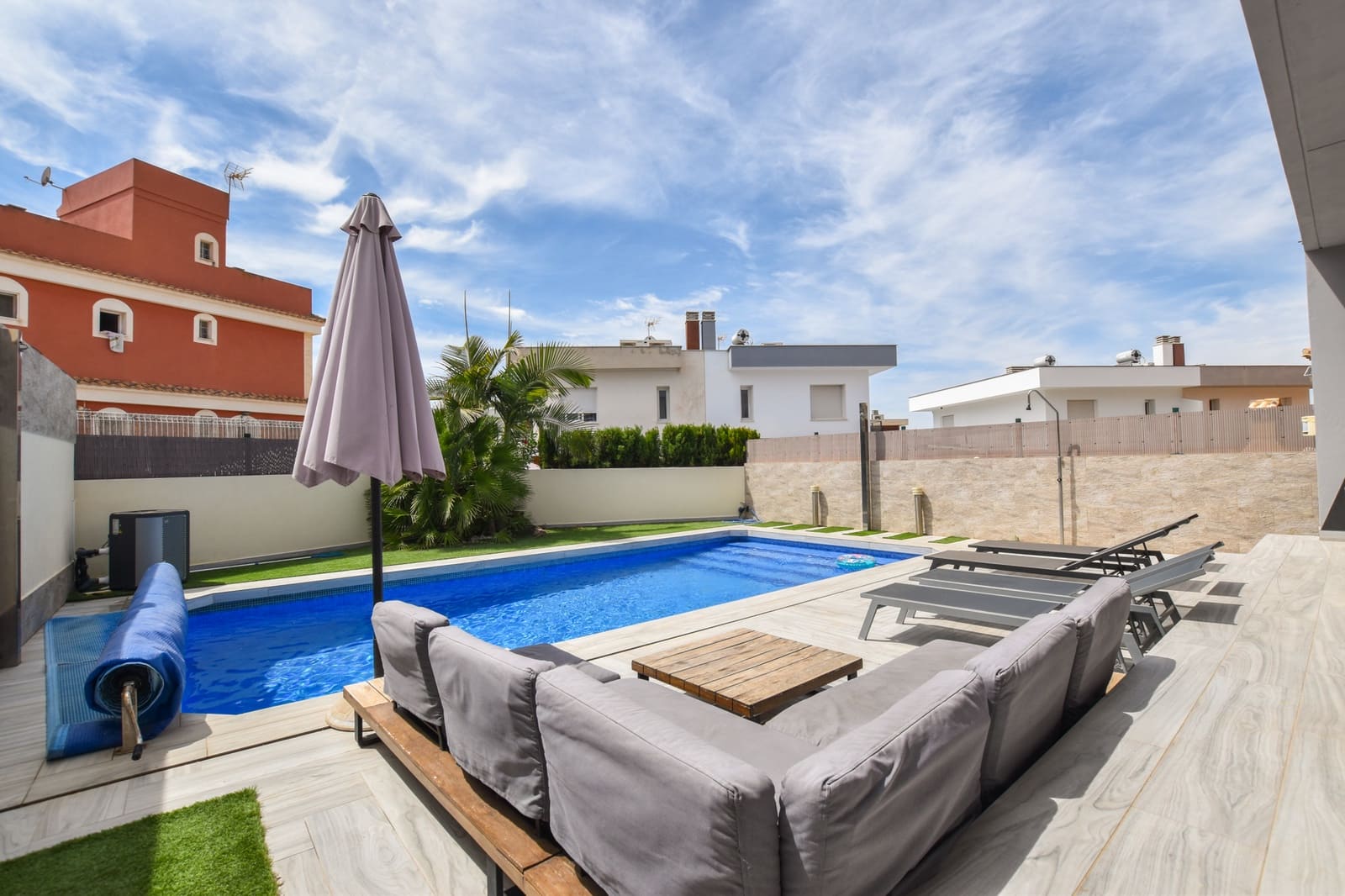 3 soveværelse Semi-Rækkehus til salg i Gran Alacant med swimmingpool garage - € 424.000 (Ref: 9227359)