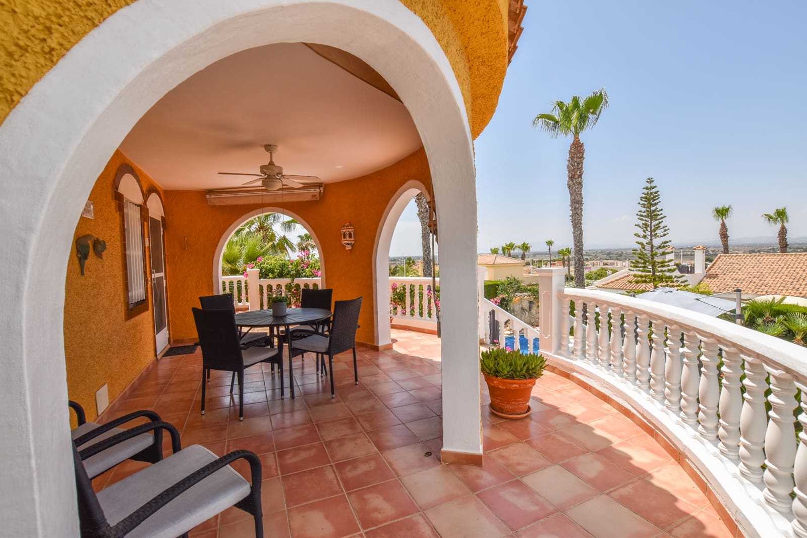 3 camera da letto Villa in vendita in Gran Alacant con piscina garage - 580.000 € (Rif: 9227670)