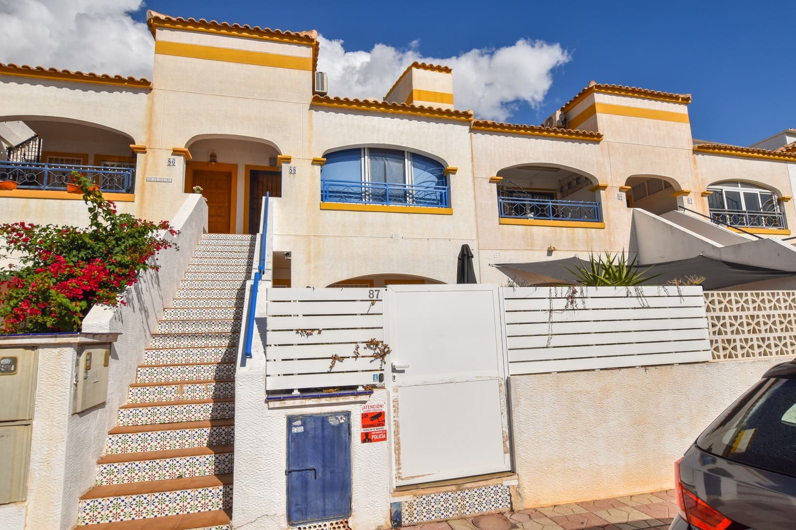 2 bedroom Apartment for sale in Gran Alacant with pool - € 177,500 (Ref: 9273040)