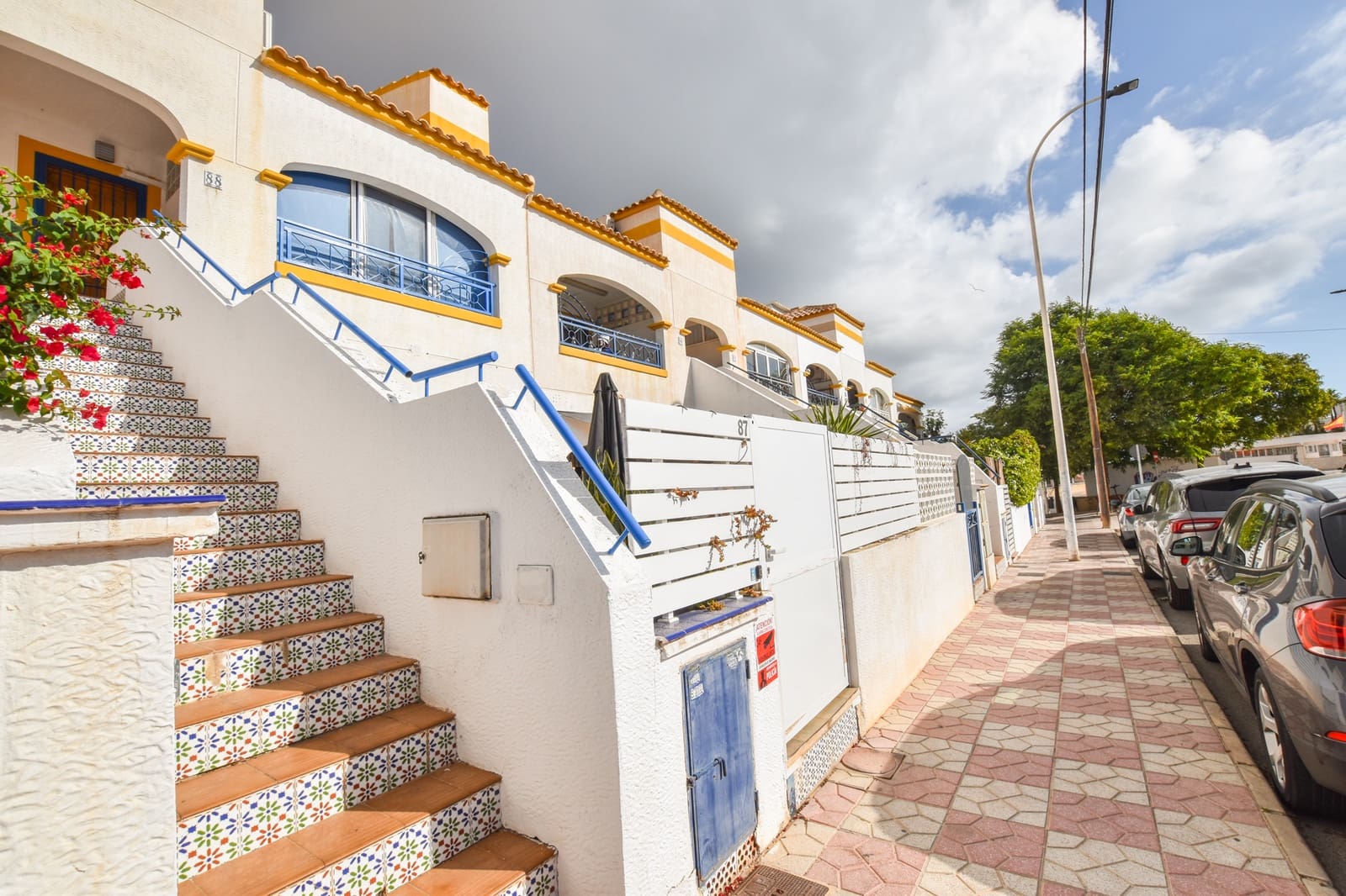 2 bedroom Apartment for sale in Gran Alacant with pool - € 177,500 (Ref: 9273040)