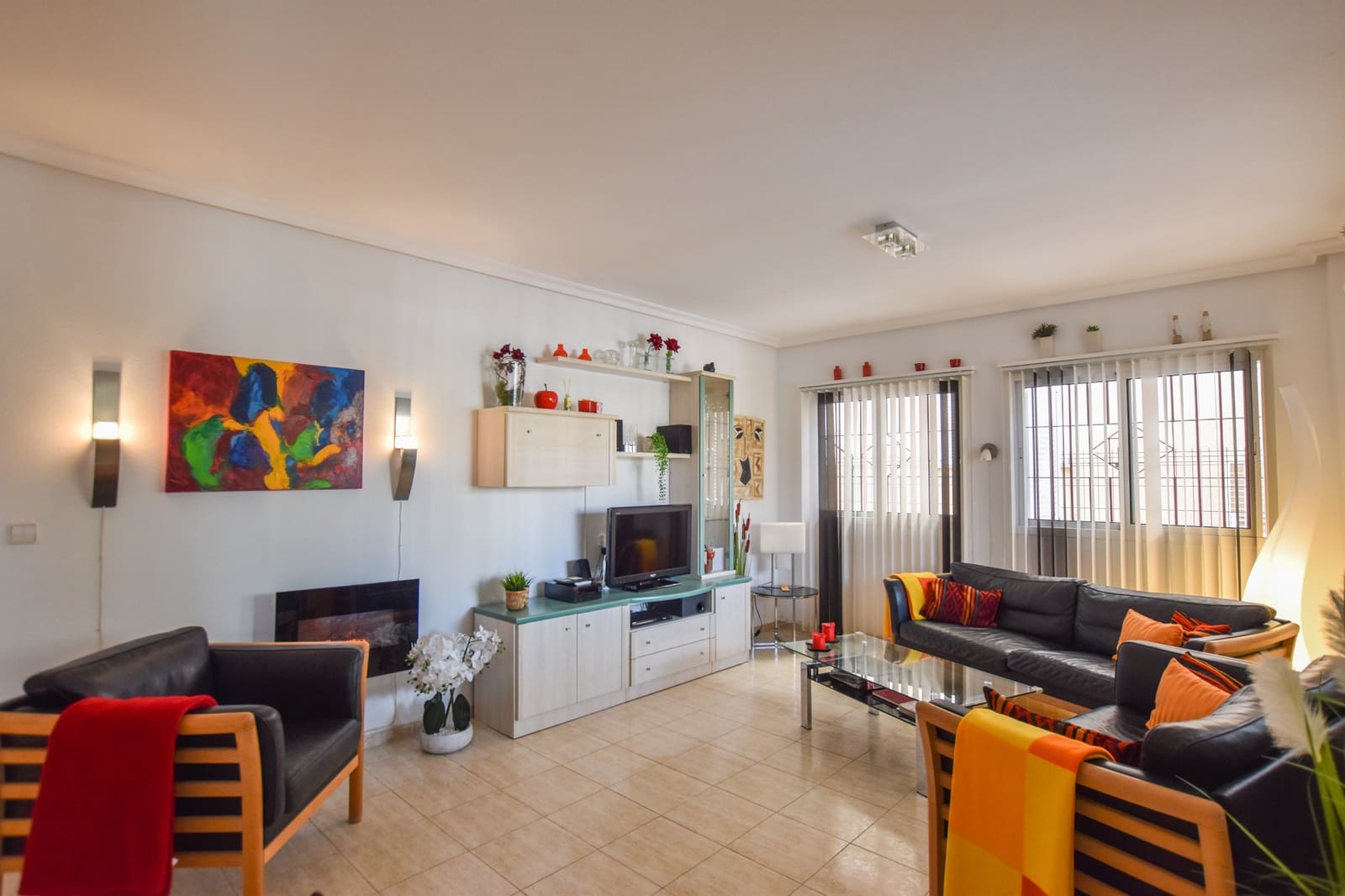 2 bedroom Apartment for sale in Gran Alacant with pool garage - € 235,000 (Ref: 9325188)