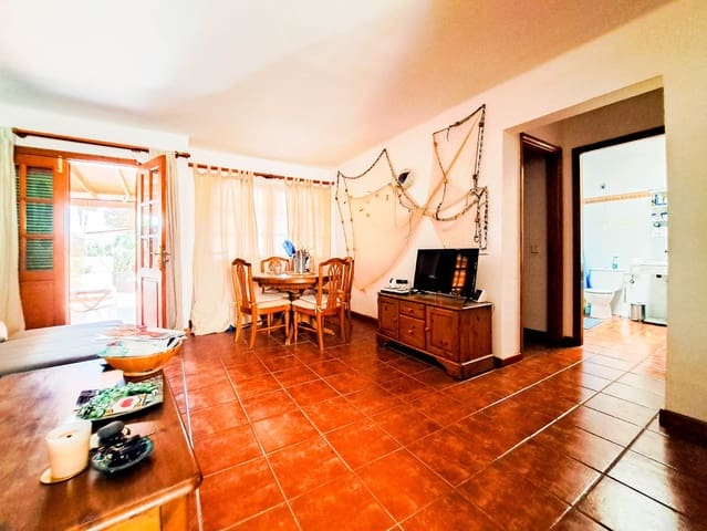 4 camera da letto Villa in vendita in Playa Blanca, Yaiza con piscina garage - 390.000 € (Rif: 7785954)