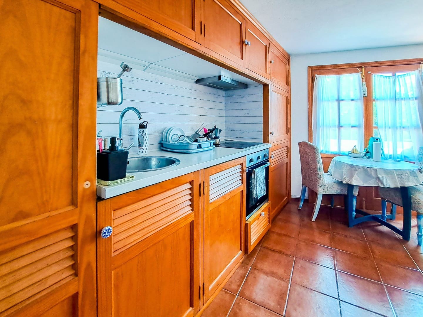 4 bedroom Villa for sale in Playa Blanca with pool garage - € 390,000 (Ref: 7785954)