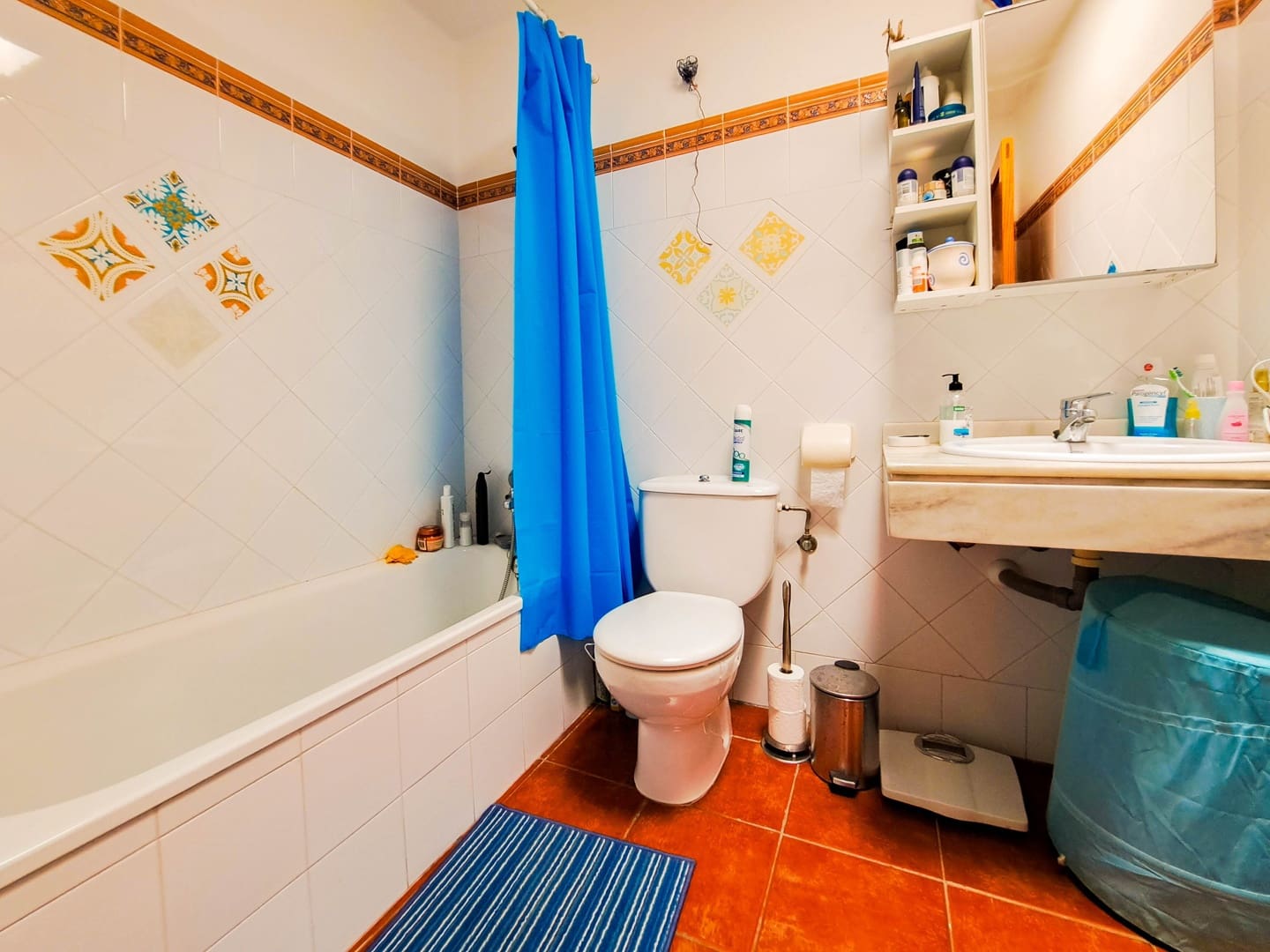 4 bedroom Villa for sale in Playa Blanca with pool garage - € 390,000 (Ref: 7785954)