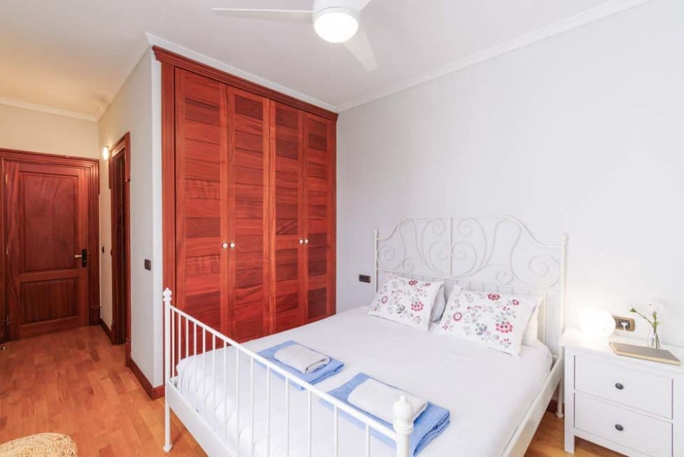 5 soverom Villa til salgs i Playa Blanca med svømmebasseng garasje - € 1 750 000 (Ref: 8546042)