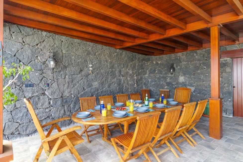 5 soverom Villa til salgs i Playa Blanca med svømmebasseng garasje - € 1 750 000 (Ref: 8546042)