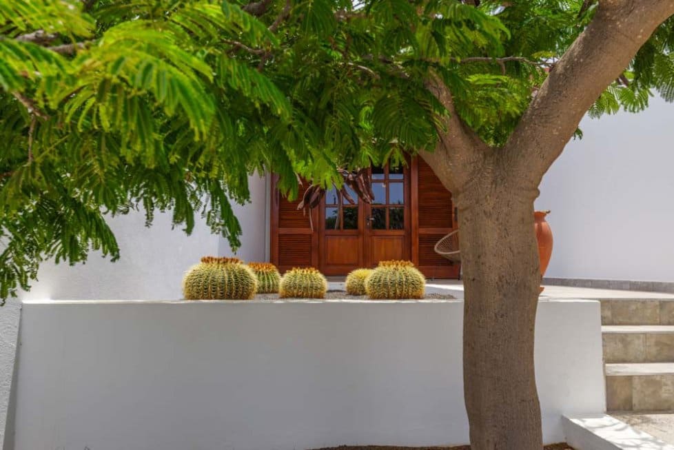 5 soverom Villa til salgs i Playa Blanca med svømmebasseng garasje - € 1 750 000 (Ref: 8546042)