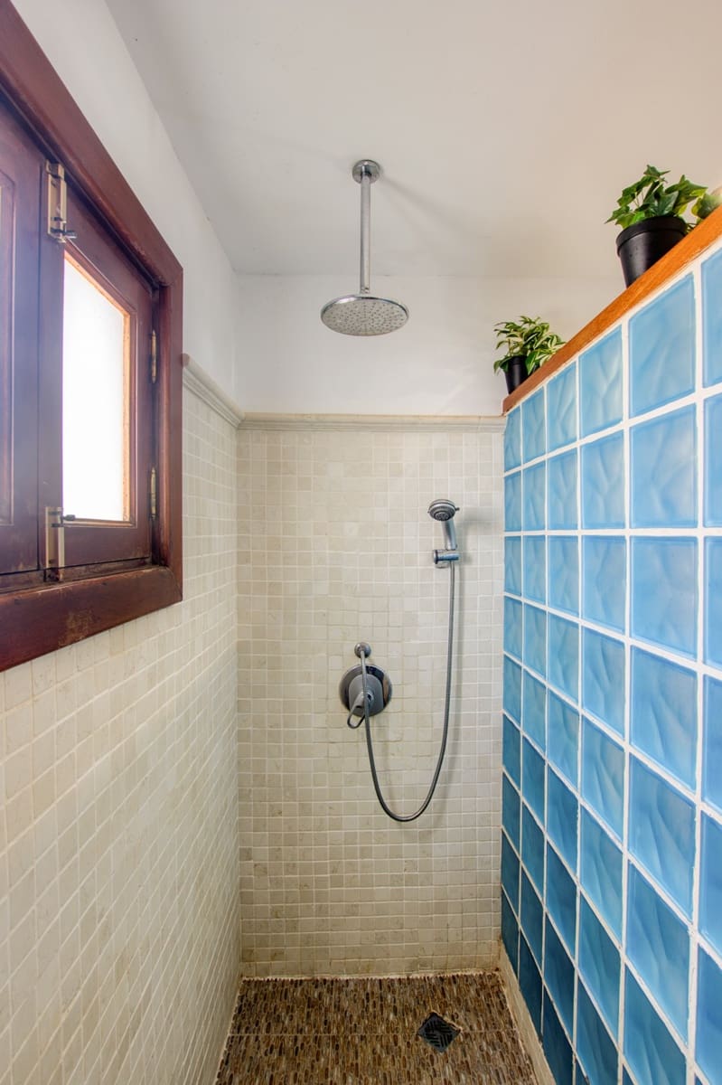 6 soverom Villa til salgs i Guime med svømmebasseng garasje - € 790 000 (Ref: 8782263)