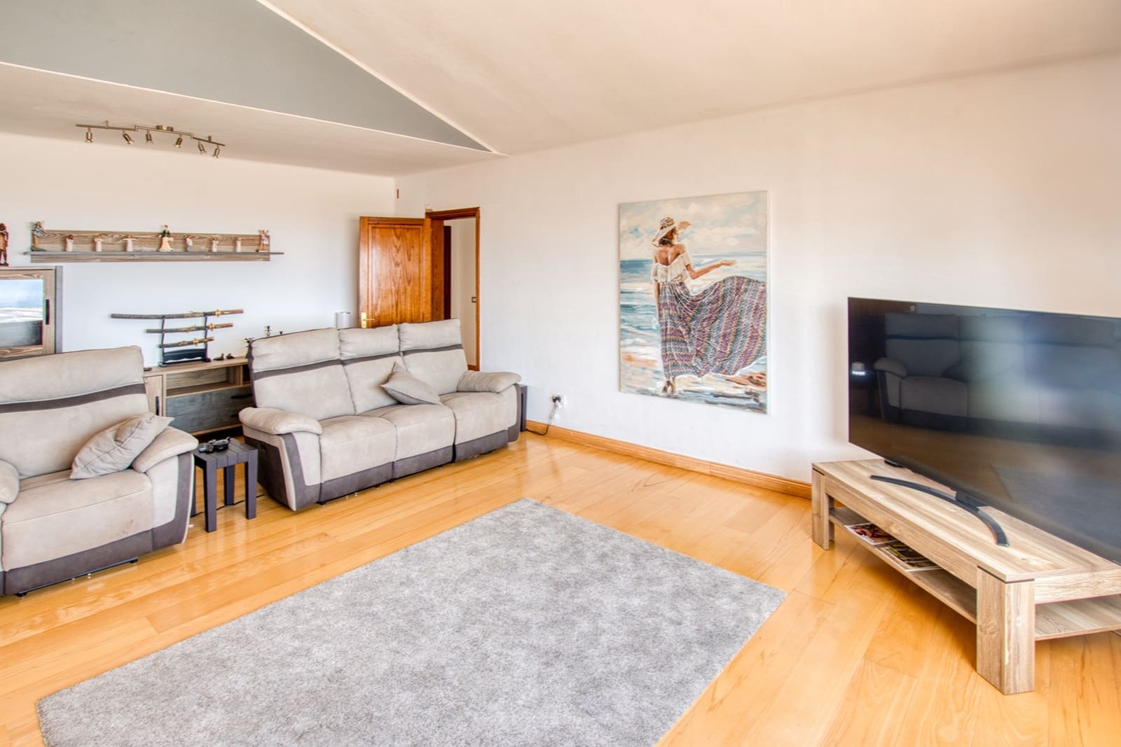 6 soverom Villa til salgs i Guime med svømmebasseng garasje - € 790 000 (Ref: 8782263)