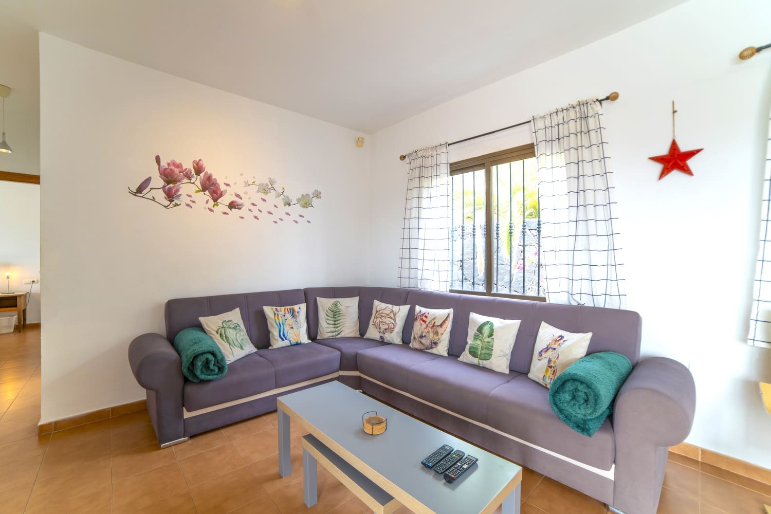 3 slaapkamer Villa te koop in Playa Blanca met zwembad garage - € 525.000 (Ref: 9201763)