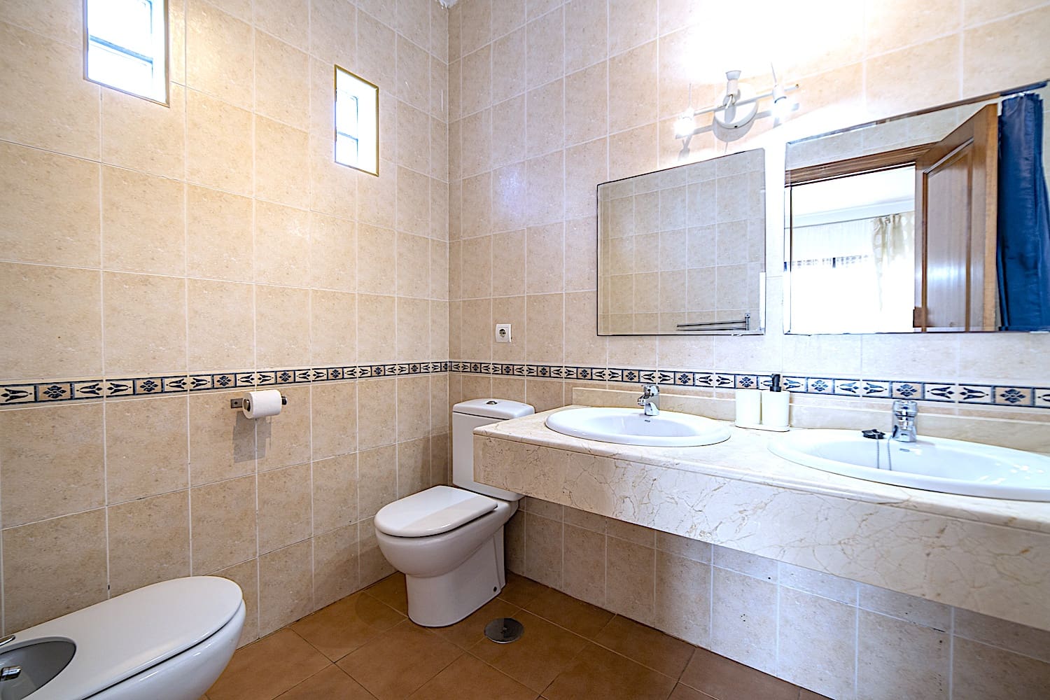 3 slaapkamer Villa te koop in Playa Blanca met zwembad garage - € 525.000 (Ref: 9201763)