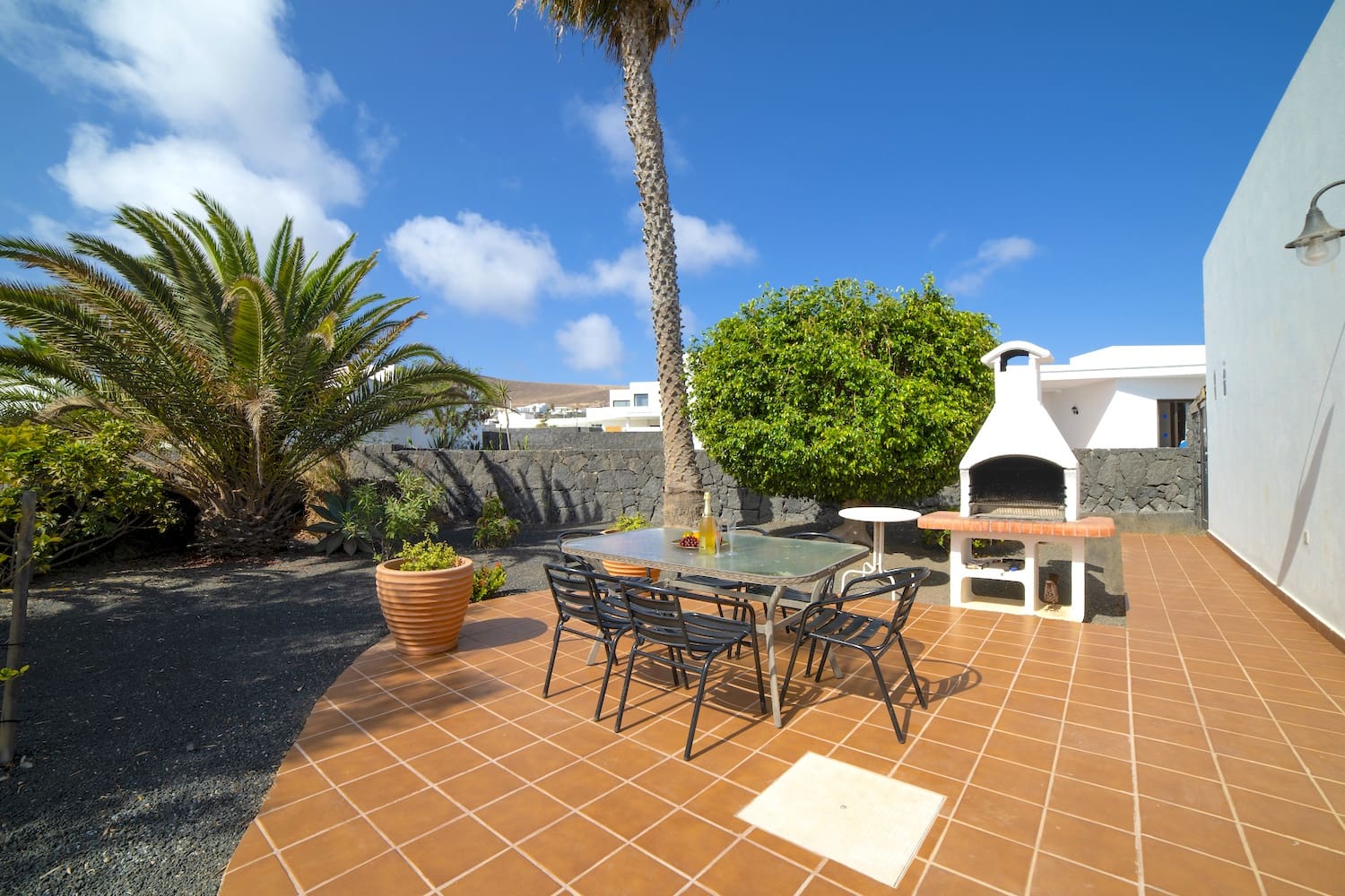3 slaapkamer Villa te koop in Playa Blanca met zwembad garage - € 525.000 (Ref: 9201763)