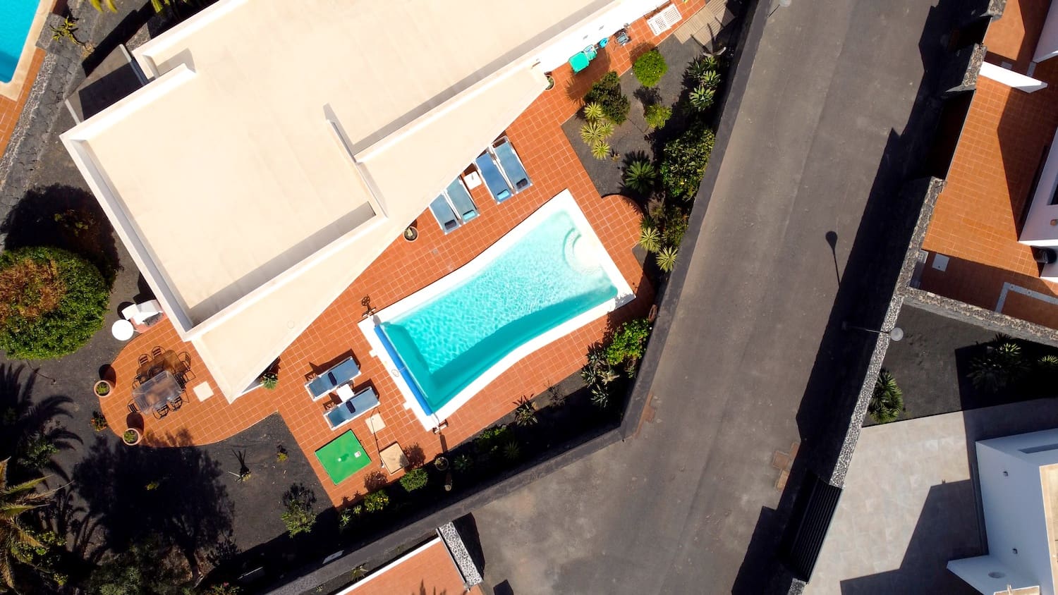 3 slaapkamer Villa te koop in Playa Blanca met zwembad garage - € 525.000 (Ref: 9201763)