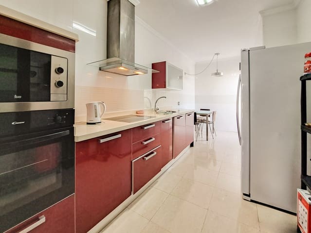 4 bedroom Villa for sale in Playa Blanca, Yaiza with pool garage - € 520,000 (Ref: 9298847)