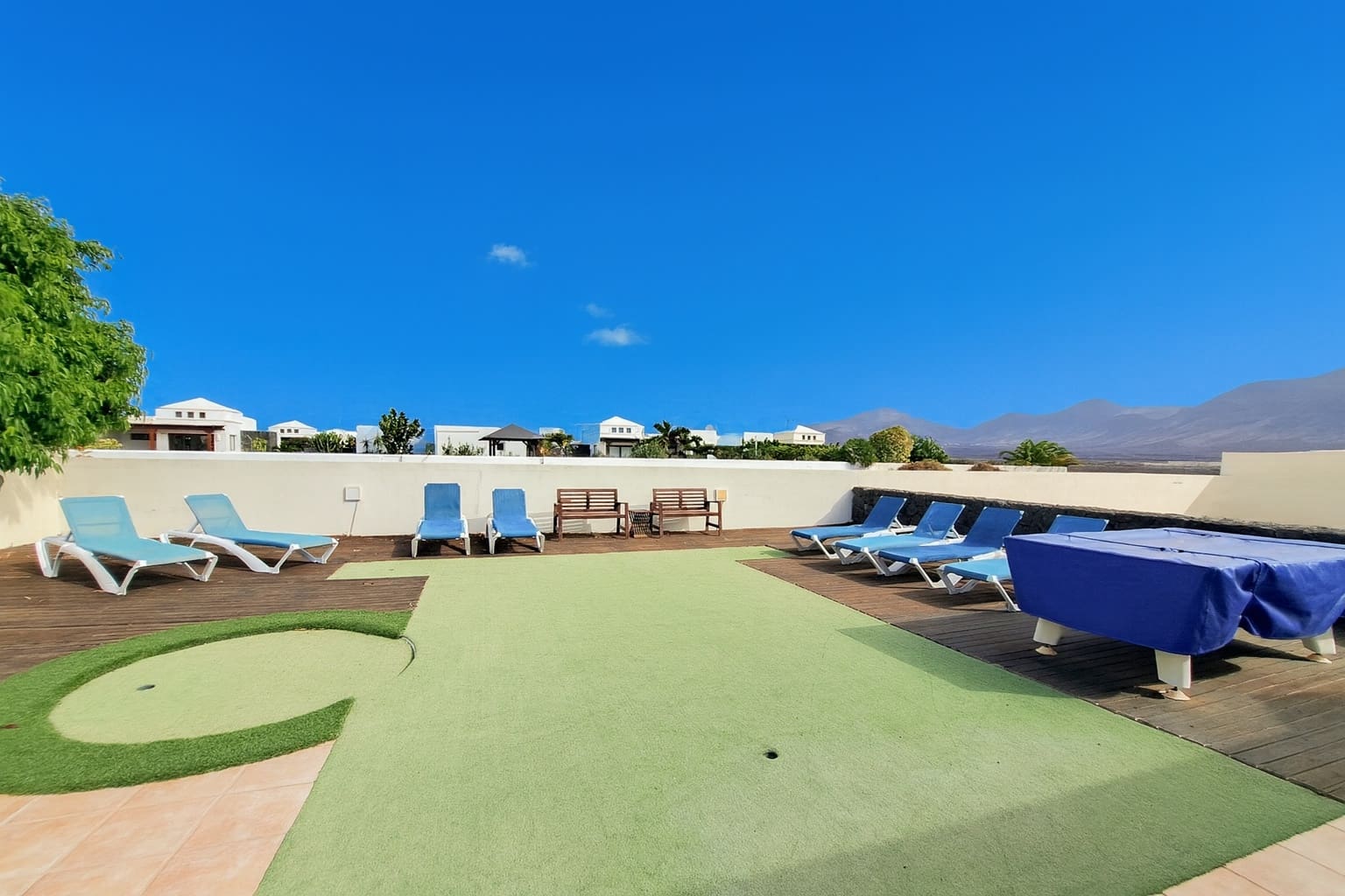 4 soveværelse Villa til salg i Playa Blanca med swimmingpool garage - € 520.000 (Ref: 9298847)