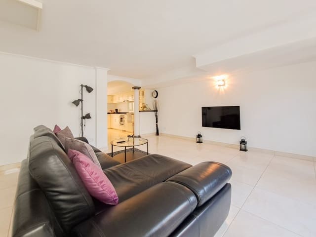 3 chambre Villa/Maison à vendre à Playa Blanca, Yaiza avec piscine garage - 690 000 € (Ref: 9306744)