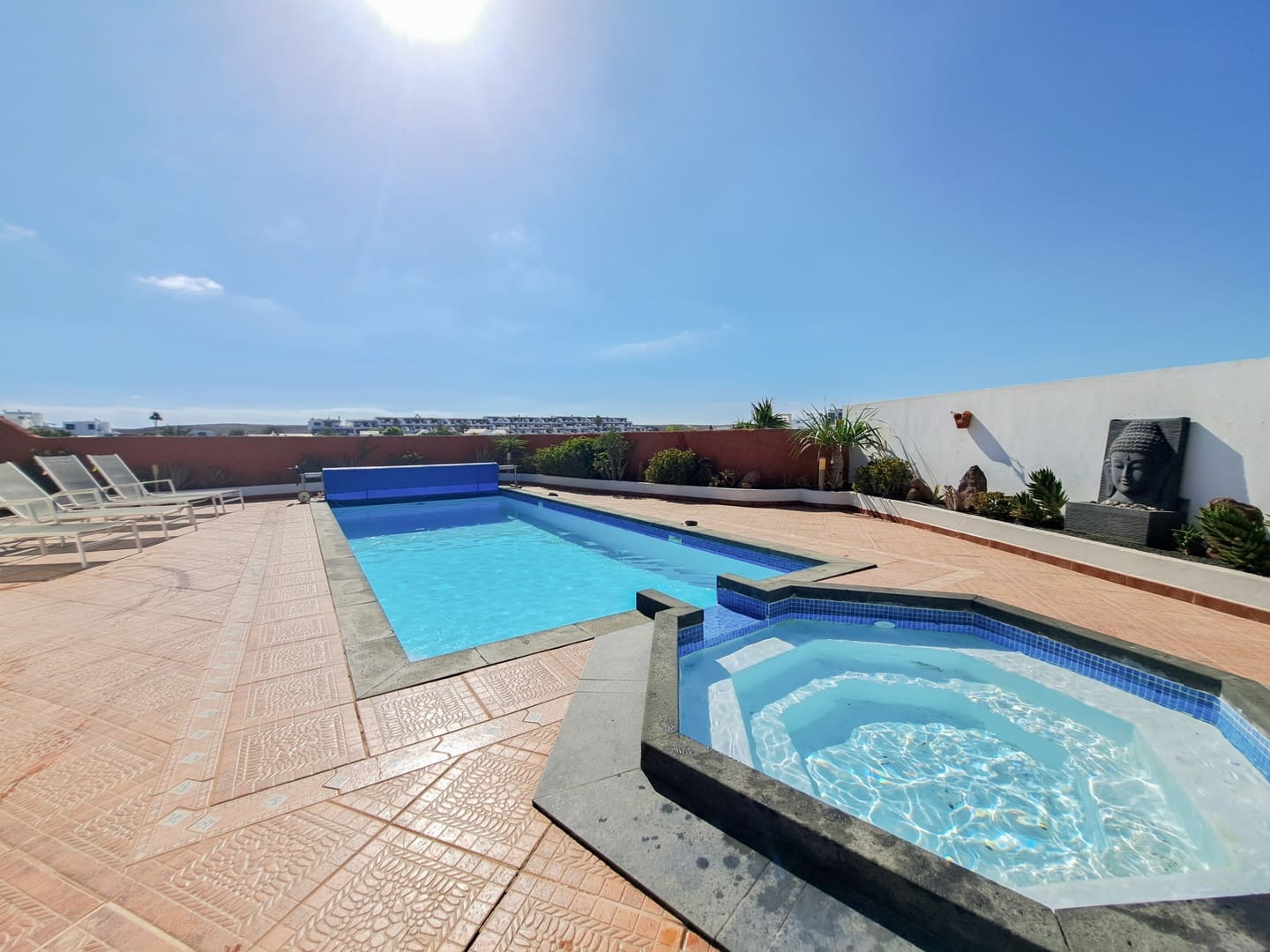 3 chambre Villa/Maison à vendre à Playa Blanca avec piscine garage - 690 000 € (Ref: 9306744)