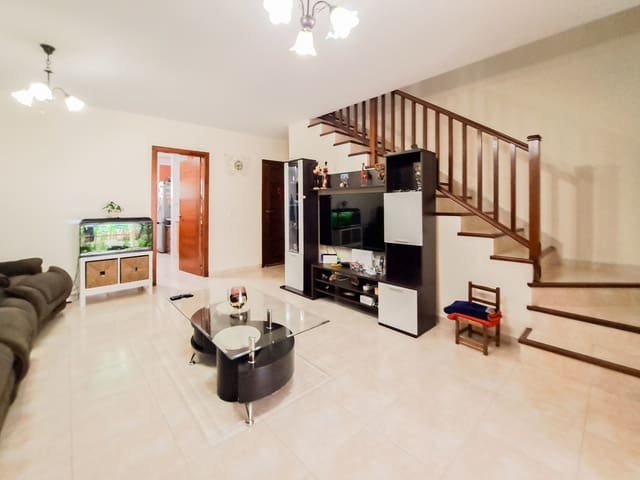 3 quarto Moradia para venda em Playa Blanca, Yaiza com garagem - 270 000 € (Ref: 9309054)