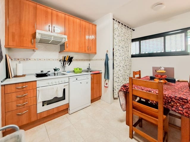 3 quarto Moradia para venda em Playa Blanca, Yaiza com garagem - 270 000 € (Ref: 9309054)