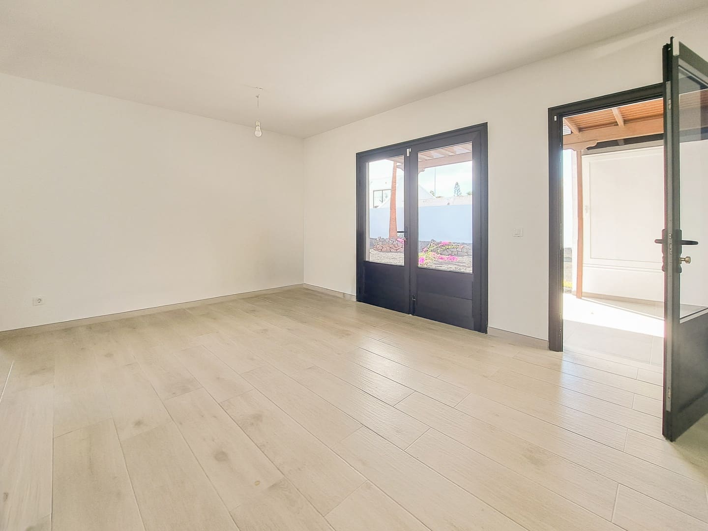 2 soveværelse Villa til salg i Playa Blanca med swimmingpool garage - € 335.000 (Ref: 9428125)