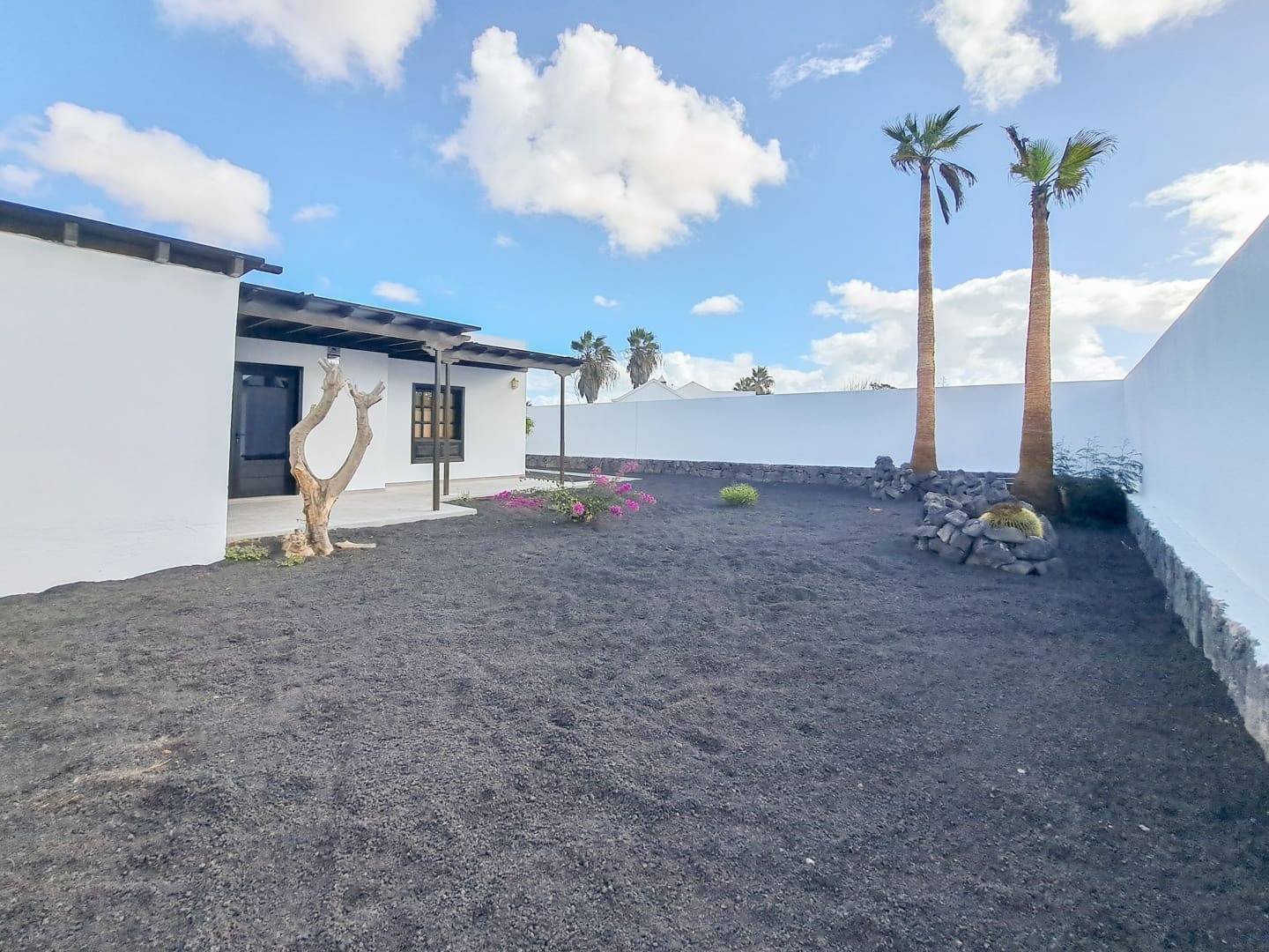 2 soveværelse Villa til salg i Playa Blanca med swimmingpool garage - € 335.000 (Ref: 9428125)