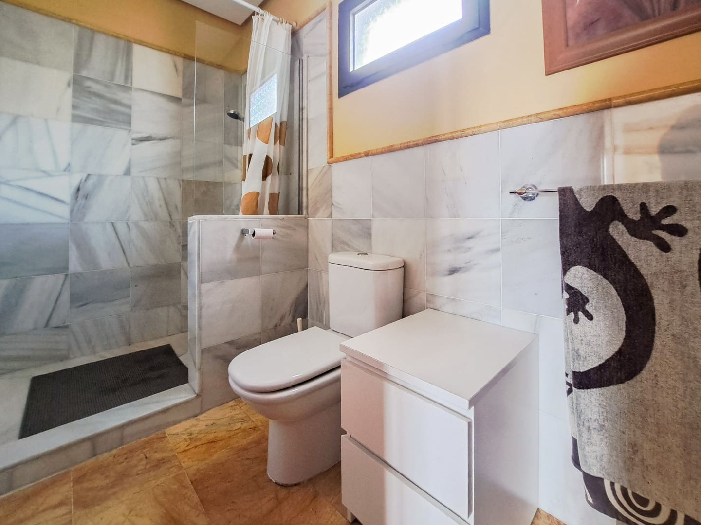 2 slaapkamer Villa te koop in Playa Blanca met zwembad garage - € 485.000 (Ref: 9428774)