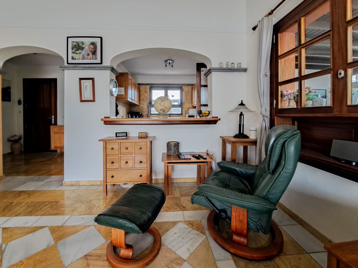 2 slaapkamer Villa te koop in Playa Blanca met zwembad garage - € 485.000 (Ref: 9428774)