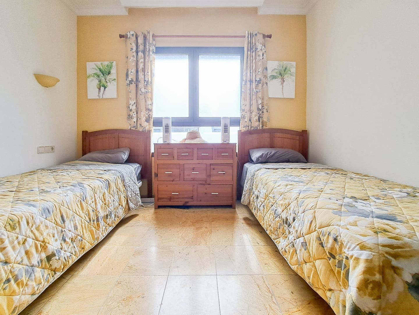 2 slaapkamer Villa te koop in Playa Blanca met zwembad garage - € 485.000 (Ref: 9428774)