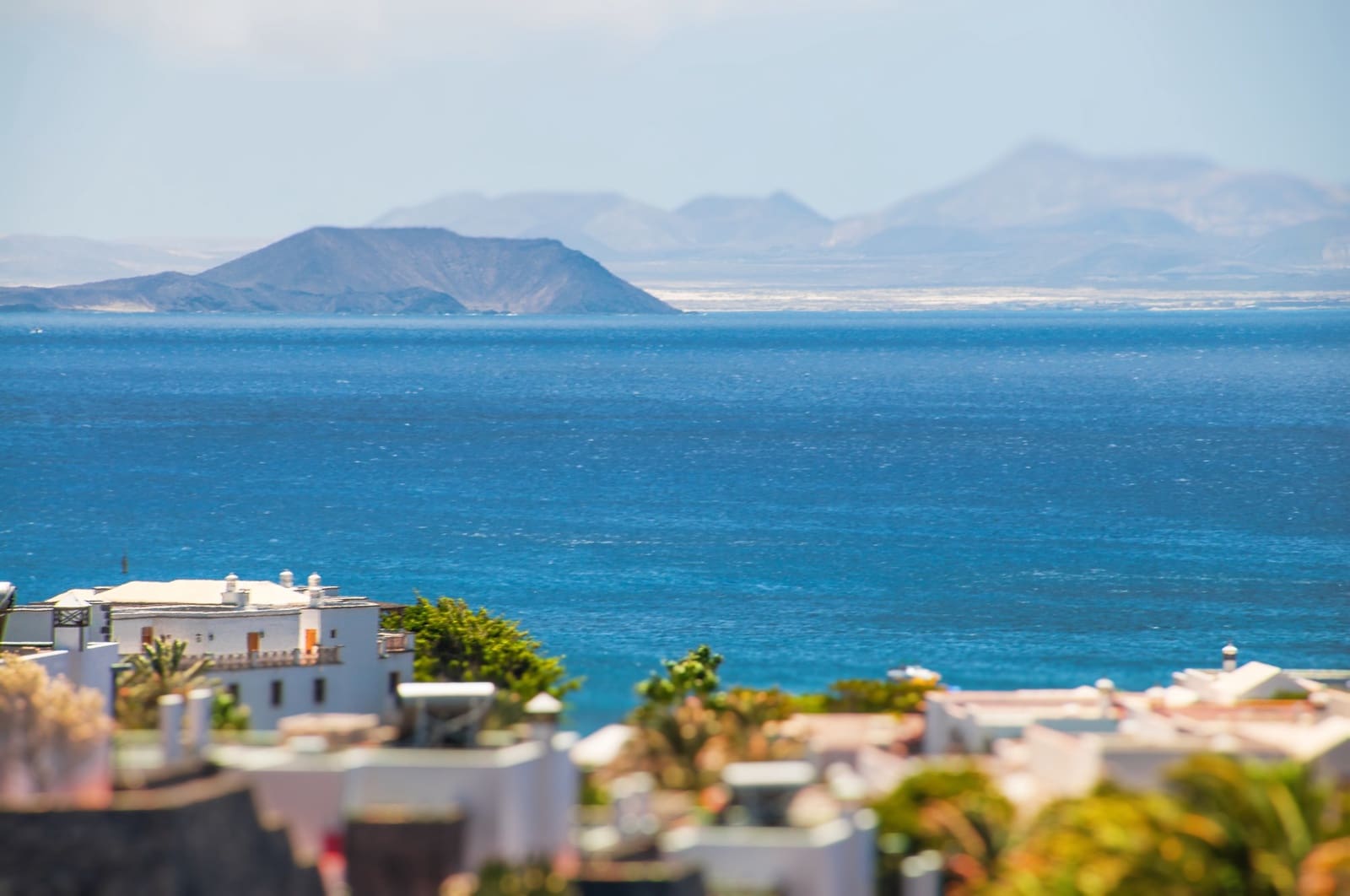 6 bedroom Villa for sale in Playa Blanca with pool garage - € 725,000 (Ref: 9532581)