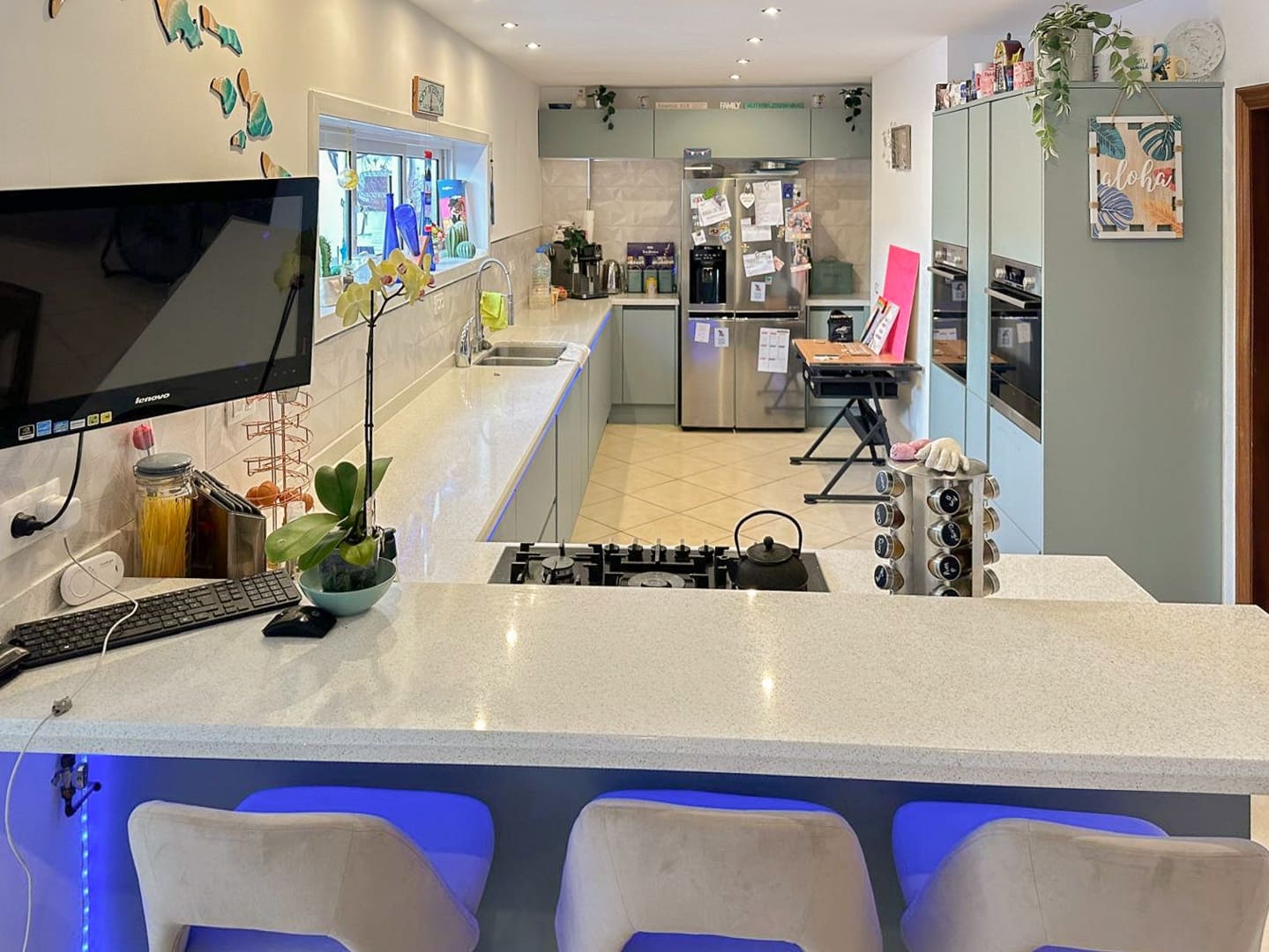 6 bedroom Villa for sale in Playa Blanca with pool garage - € 725,000 (Ref: 9532581)