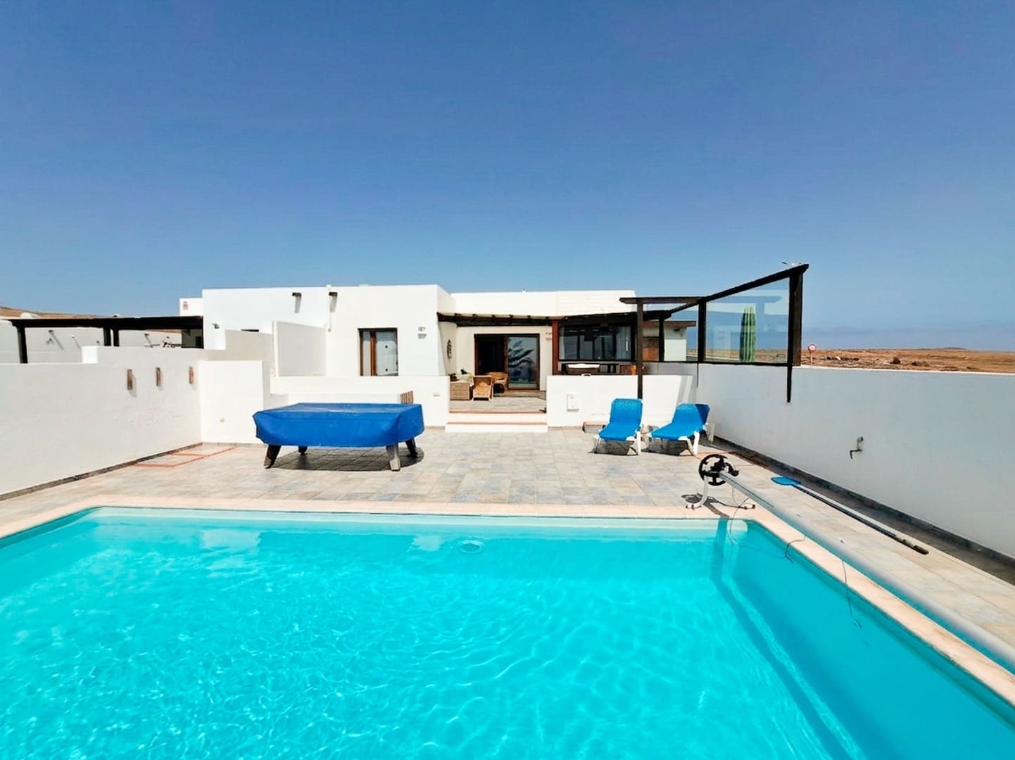 3 sovrum Villa till salu i Playa Blanca med pool garage - 495 000 € (Ref: 9678143)