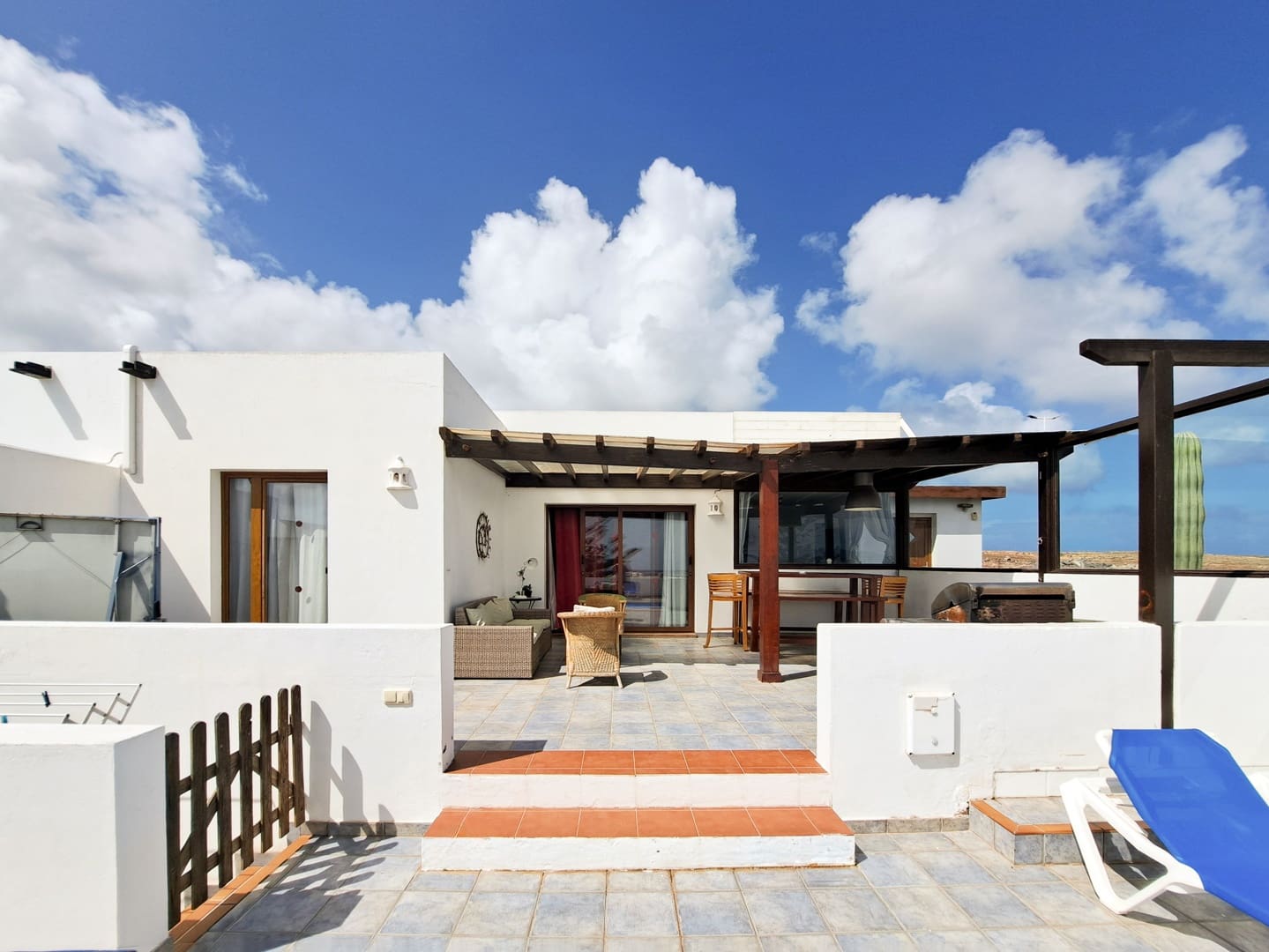 3 sovrum Villa till salu i Playa Blanca med pool garage - 495 000 € (Ref: 9678143)