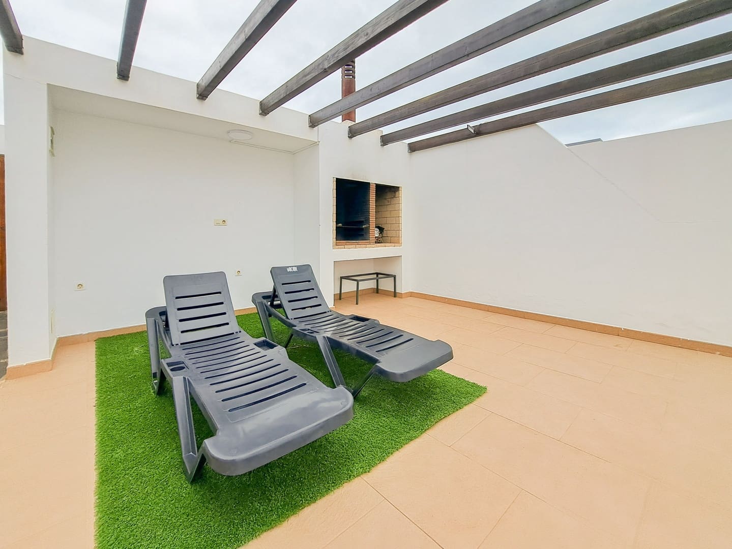 3 sovrum Villa till salu i Playa Blanca med pool garage - 475 000 € (Ref: 9685531)