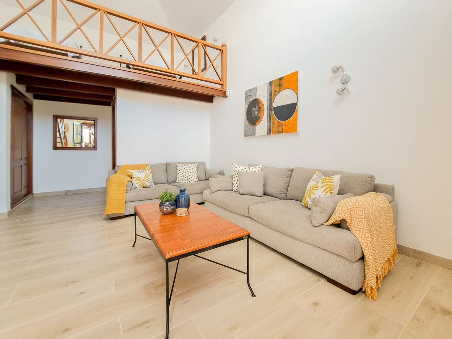 3 soveværelse Villa til salg i Playa Blanca med swimmingpool garage - € 795.000 (Ref: 9759523)