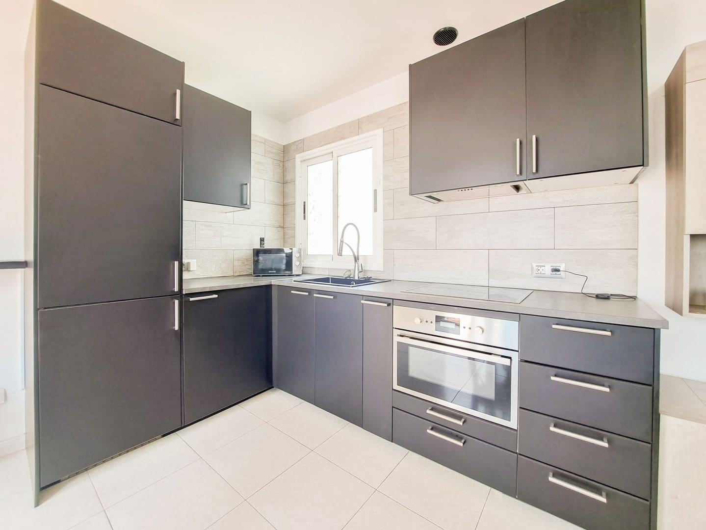 2 bedroom Apartment for sale in Playa Blanca - € 270,000 (Ref: 9832833)