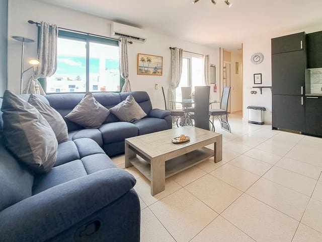 2 bedroom Apartment for sale in Playa Blanca, Yaiza - € 270,000 (Ref: 9832833)