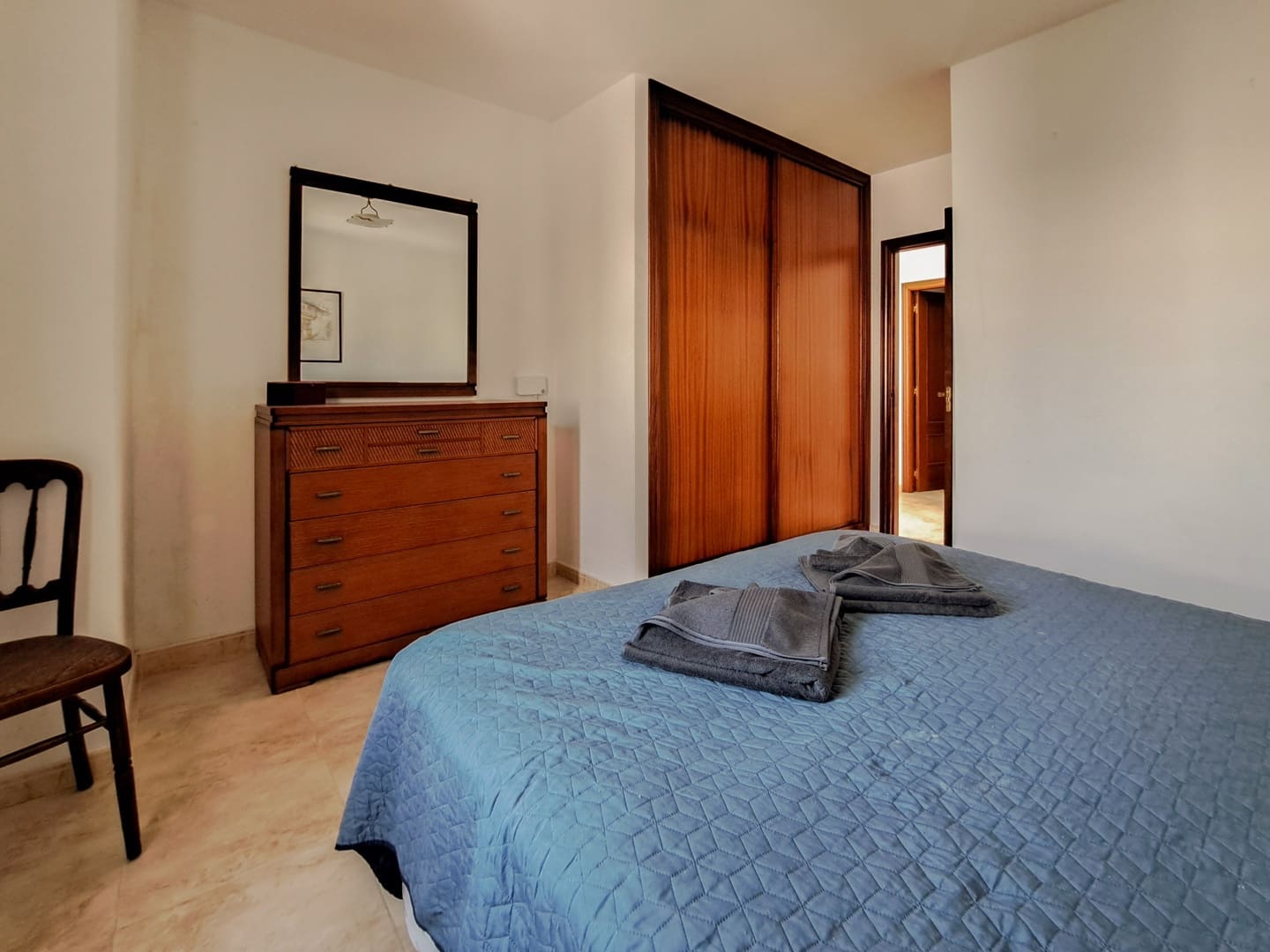 2 bedroom Villa for sale in Playa Blanca with garage - € 240,000 (Ref: 9834192)